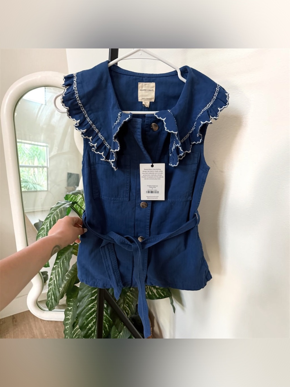 Seventy + Mochi Phoebe sleeveless Waistcoat with ruffled collar denim top size 2